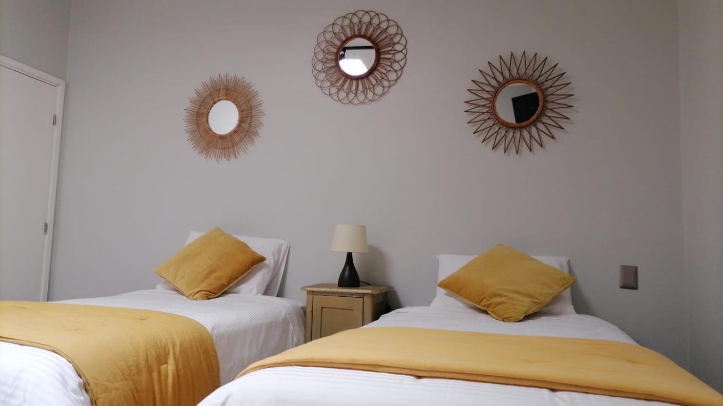 Hotel Casa Aure 圣地亚哥 外观 照片