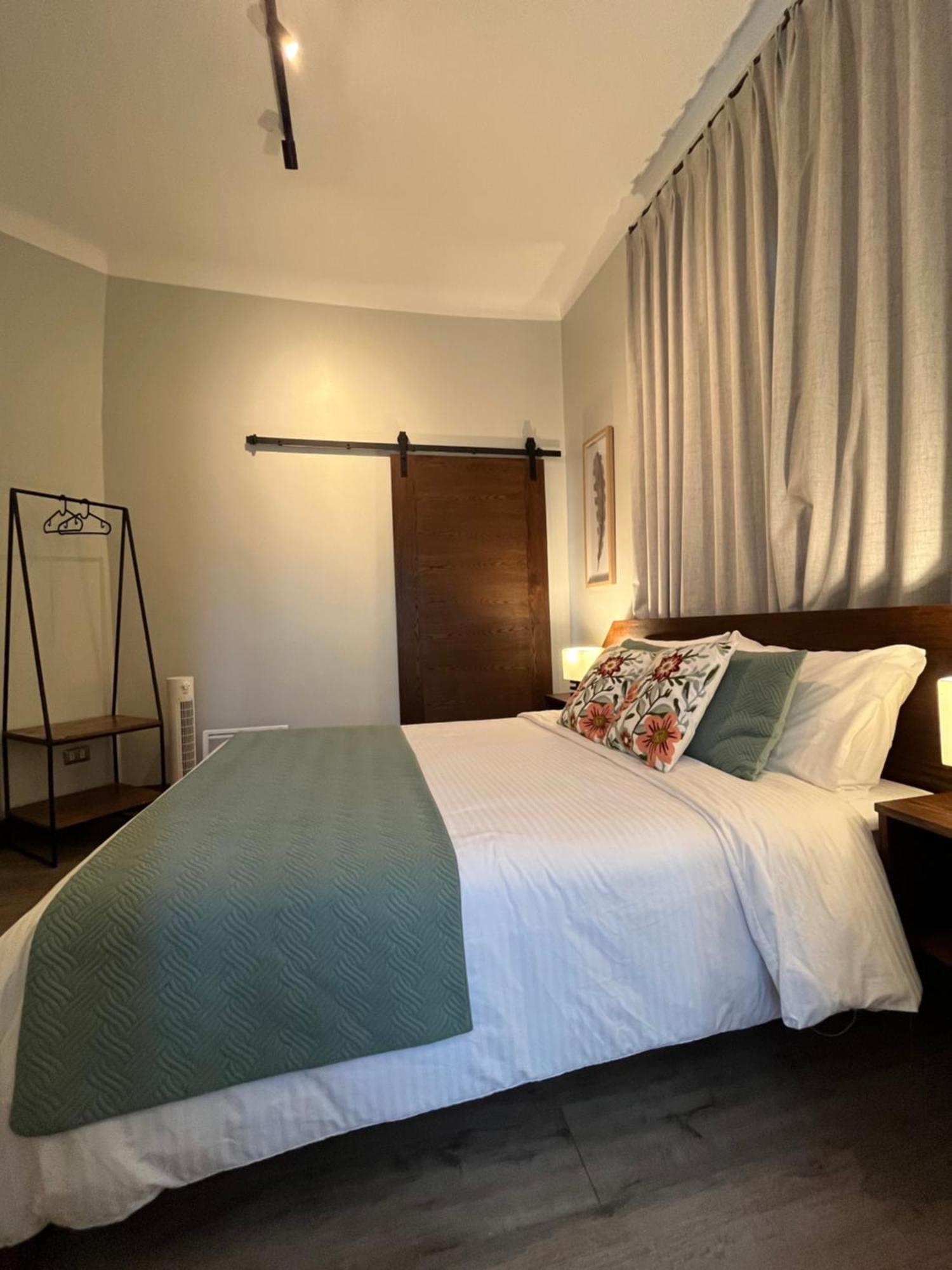 Hotel Casa Aure 圣地亚哥 外观 照片